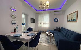 Bluemoon-Apartment With Parking